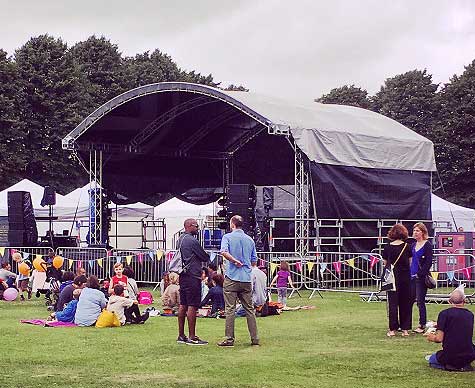 8m arc roof outdoor festival stage.